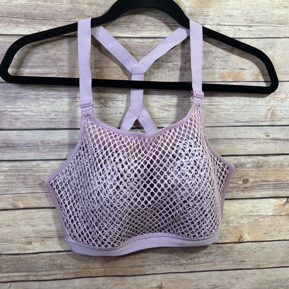 Victoria's Secret Incredible Lightweight Max Mesh Sports Bra Size 34DD